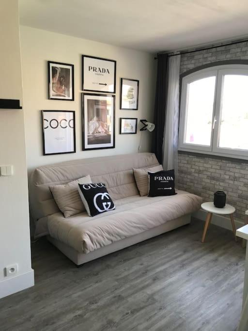 Les Issambres Superbe Studio Avec Terrasse Рокбрюн-сюр-Аржан Экстерьер фото